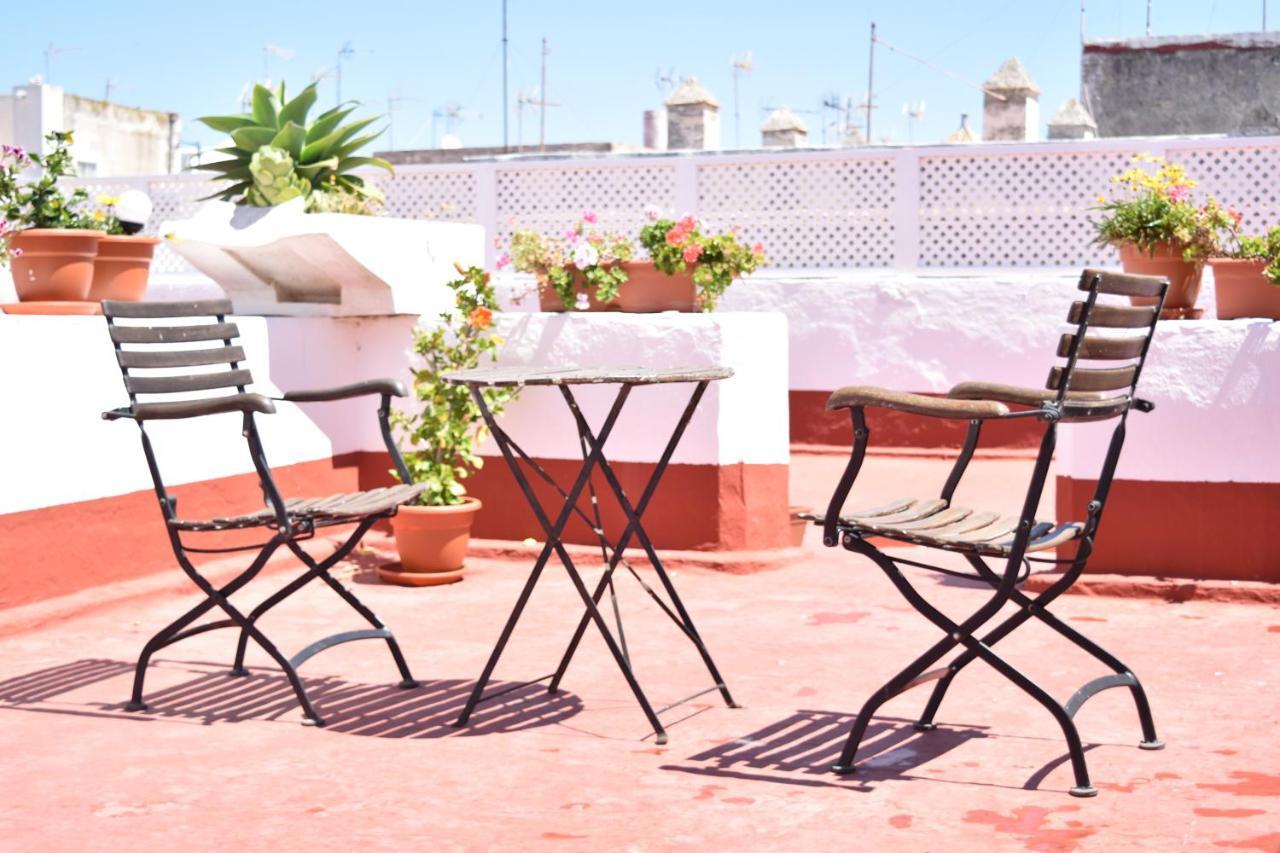 Apartamento La Discusion De Veedor 12 Cádiz Exterior photo